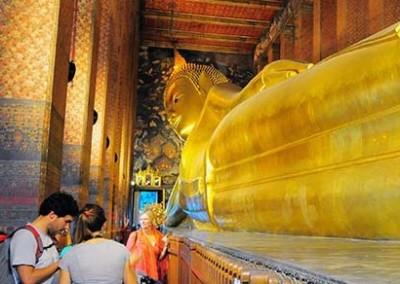 Wat Phos Reclining Buddha Named Among 10