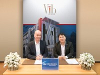 Best Western Signs Second Vīb Hotel in Bangkok