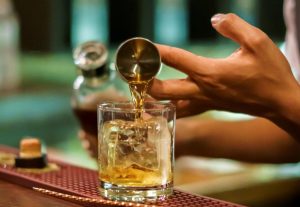 Paul Hayward Bangkok Thailand Snaps Up Whisgars Whiskey & Cigar Lounge