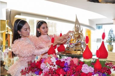 Splendid Songkran Festival 2019 at Iconsiam - TRAVELINDEX